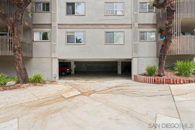 155 Rosebay Dr 40, Encinitas, CA 92024