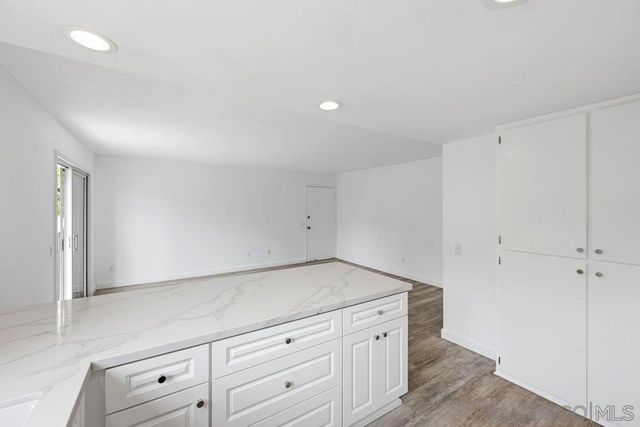 155 Rosebay Dr 40, Encinitas, CA 92024