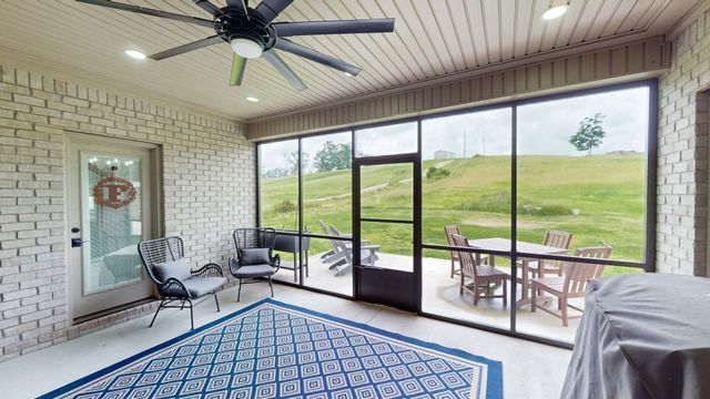 1742 Old Gallatin Rd, Portland, TN 37148