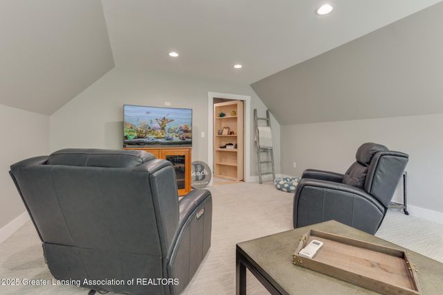 880 Holly Court, Williamston, MI 48895