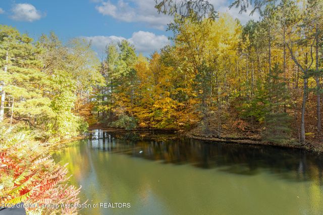 880 Holly Court, Williamston, MI 48895