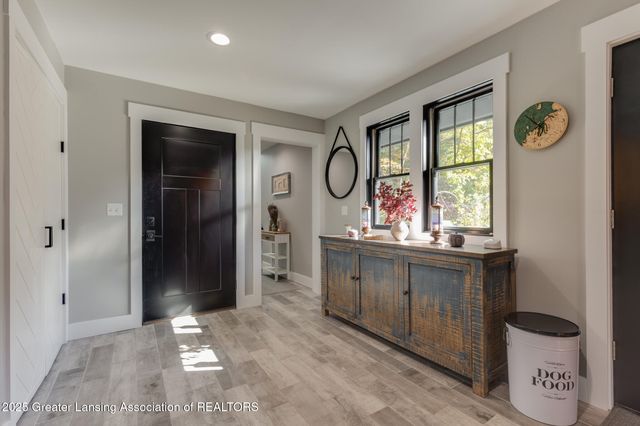 880 Holly Court, Williamston, MI 48895