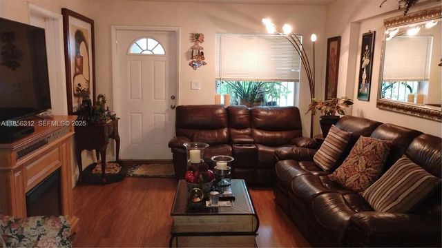 7312 NW 17th Court, Miami, FL 33147