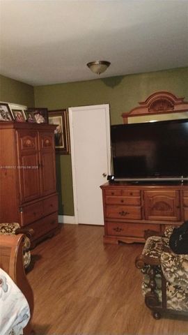 7312 NW 17th Court, Miami, FL 33147