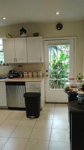 7312 NW 17th Court, Miami, FL 33147