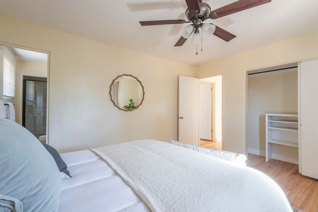 1109 Espanola Street NE, Albuquerque, NM 87110