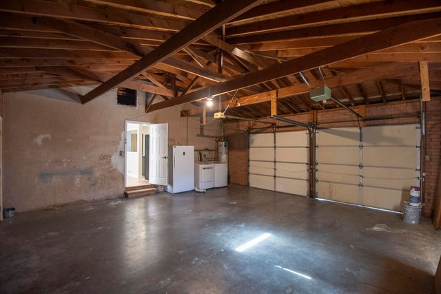 1109 Espanola Street NE, Albuquerque, NM 87110