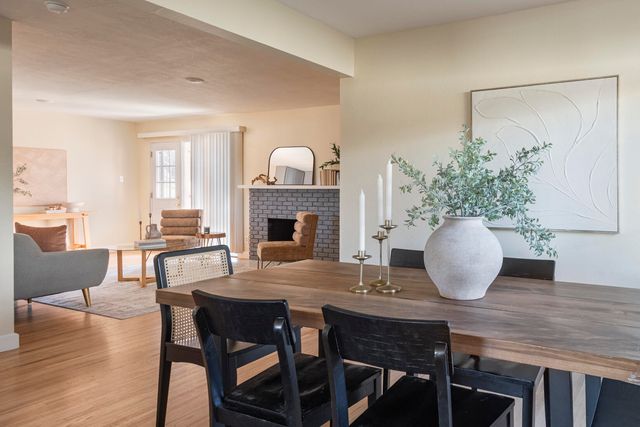 1109 Espanola Street NE, Albuquerque, NM 87110