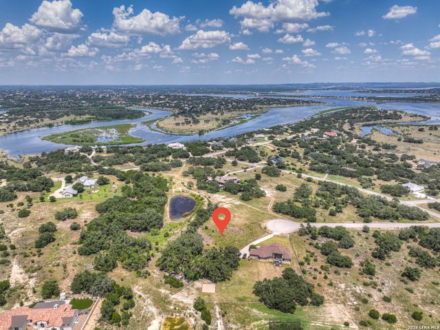 2121 Camino Way, Canyon Lake, TX 78133