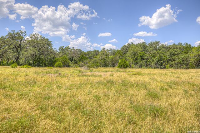 2121 Camino Way, Canyon Lake, TX 78133