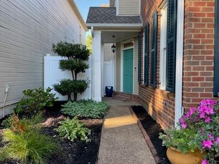 84 ISLAND CREST CIR, Memphis, TN 38103