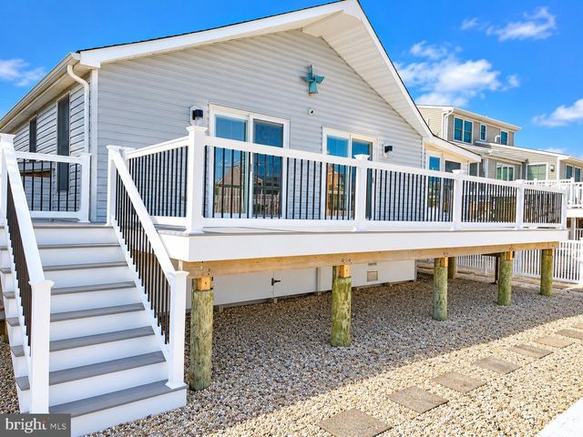 1366 PAUL BLVD, Manahawkin, NJ 08050