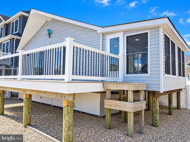 1366 PAUL BLVD, Manahawkin, NJ 08050