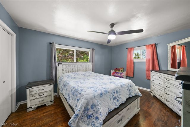 6132 Oak Hill Drive, West Farmington, OH 44491