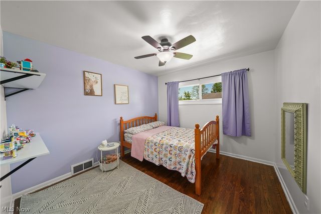 6132 Oak Hill Drive, West Farmington, OH 44491