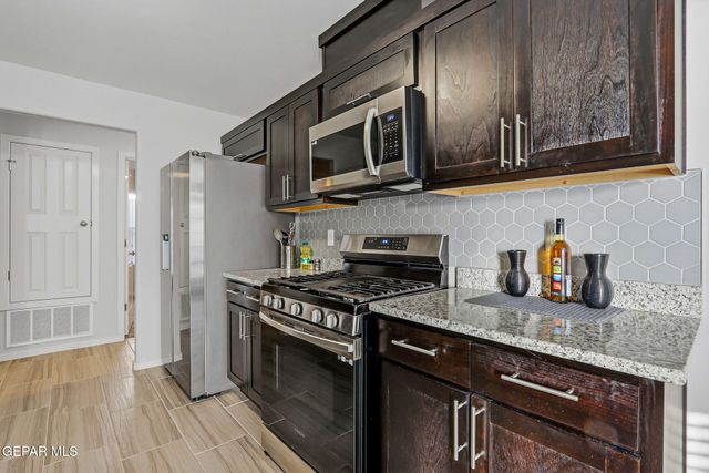 13142 Emerald Isle Street, El Paso, TX 79928