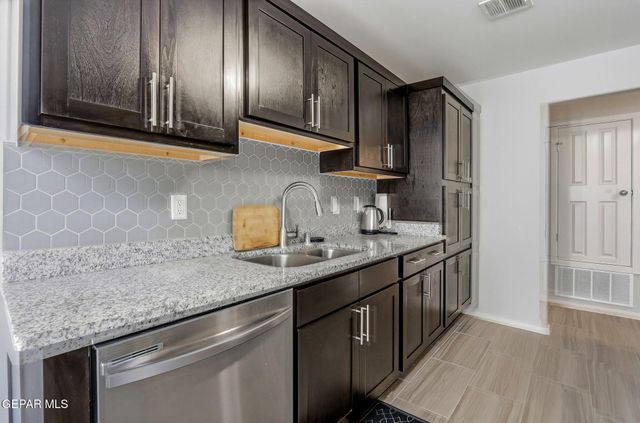 13142 Emerald Isle Street, El Paso, TX 79928