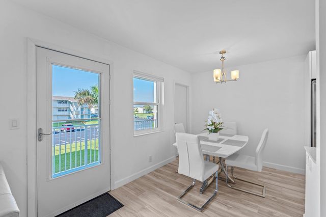 530 Horizons E 203, Boynton Beach, FL 33435