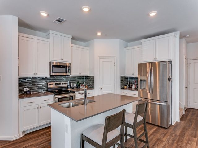 5109 Community Street, Haltom City, TX 76117