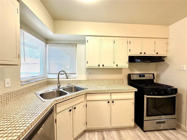 1074 GERONA AVENUE, Deltona, FL 32725
