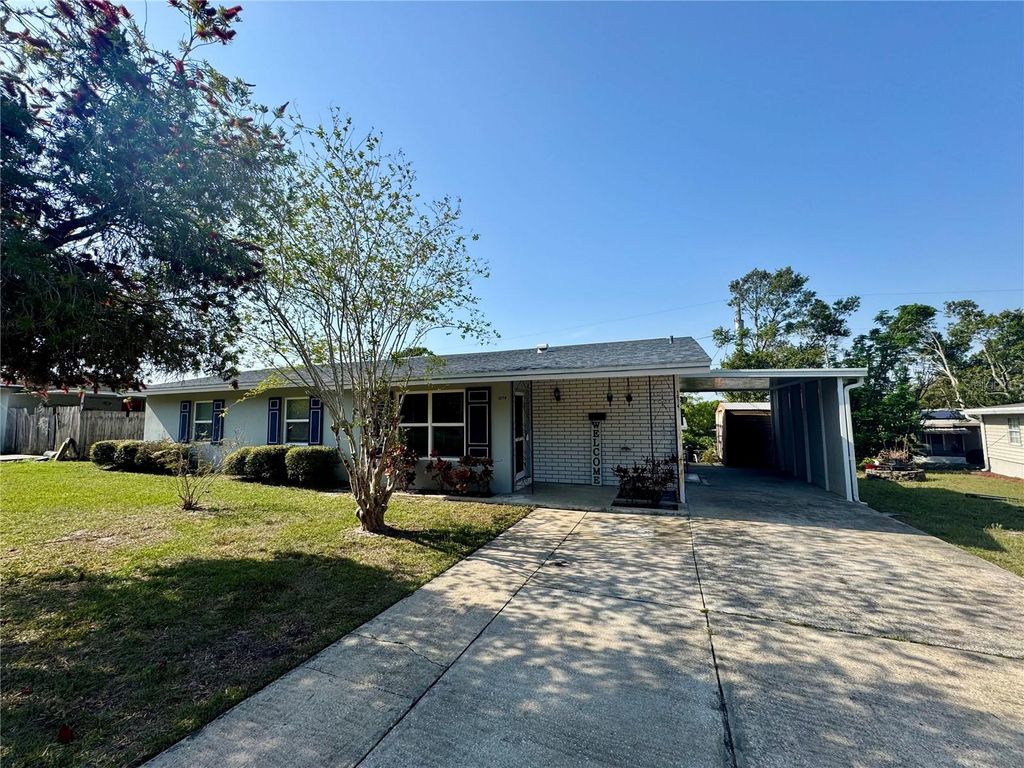 1074 GERONA AVENUE, Deltona, FL 32725