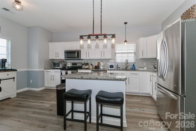 1182 Tufton Place NW, Concord, NC 28027