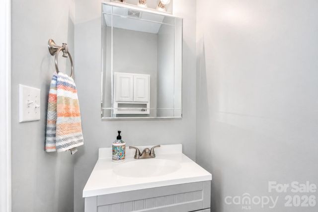 1182 Tufton Place NW, Concord, NC 28027