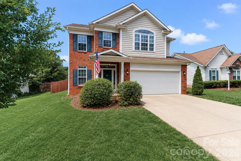1182 Tufton Place NW, Concord, NC 28027
