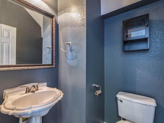 5814 Negley, Kyle, TX 78640
