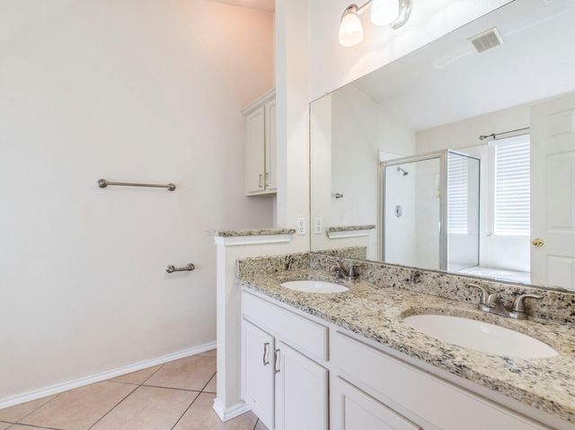 5814 Negley, Kyle, TX 78640