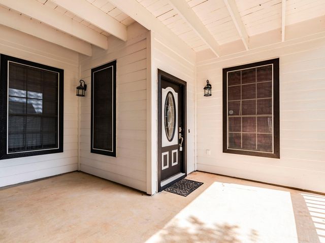5814 Negley, Kyle, TX 78640