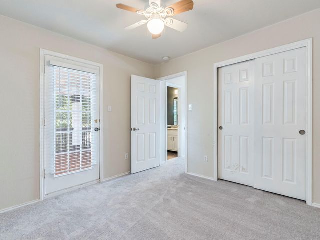 5814 Negley, Kyle, TX 78640