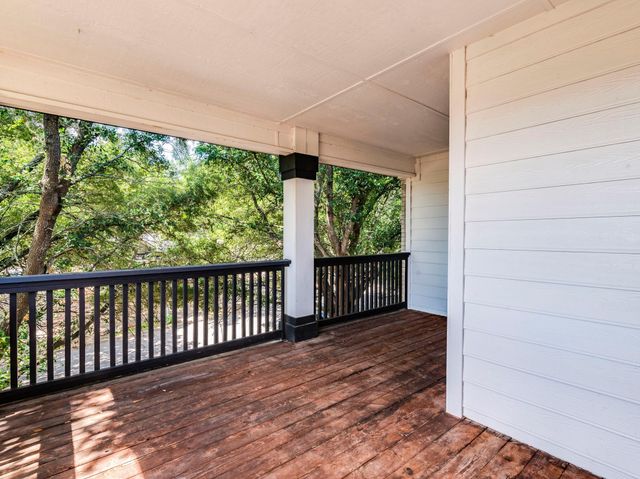 5814 Negley, Kyle, TX 78640