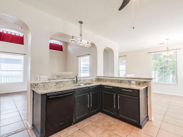 5814 Negley, Kyle, TX 78640