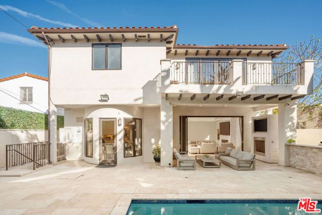 331 S Canon Dr, Beverly Hills, CA 90212