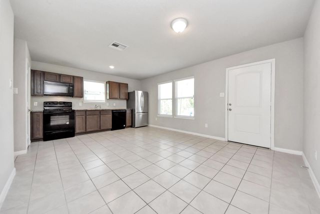 14790 Bowie Lane, Willis, TX 77378