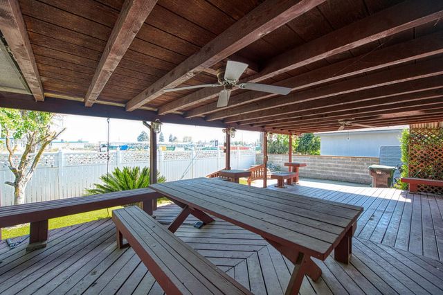 327 N 2nd Street, Fowler, CA 93625