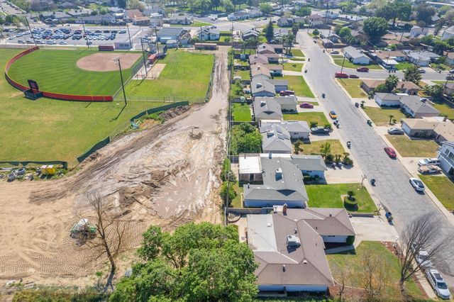 327 N 2nd Street, Fowler, CA 93625