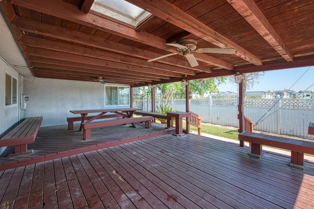 Image 23 of property listing at 327 N 2nd Street, Fowler, CA 93625