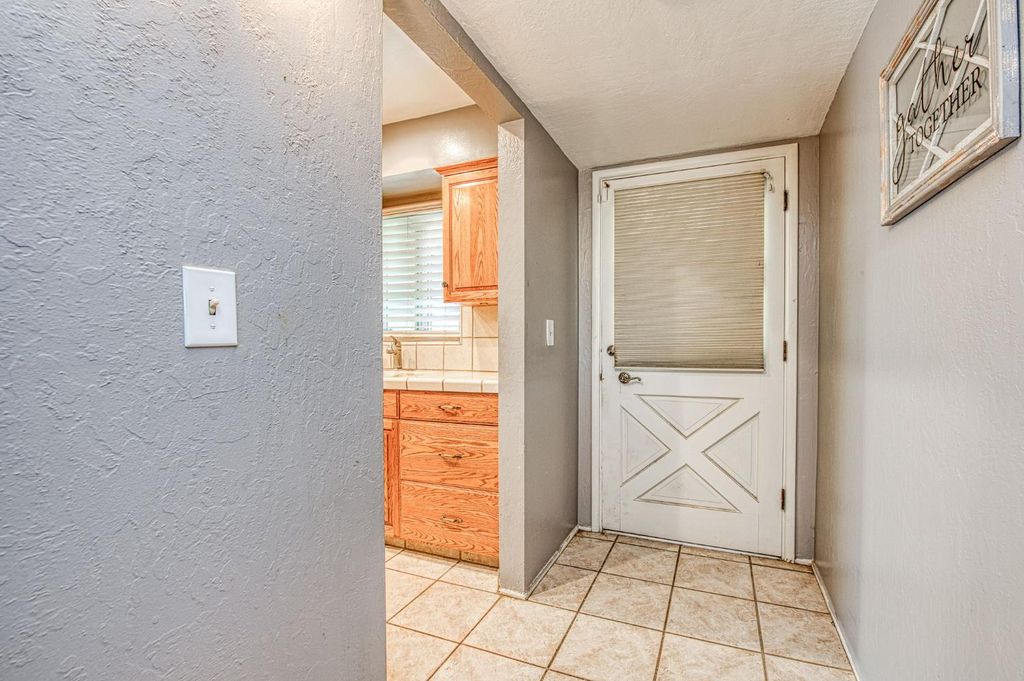 Image 5 of property listing at 327 N 2nd Street, Fowler, CA 93625