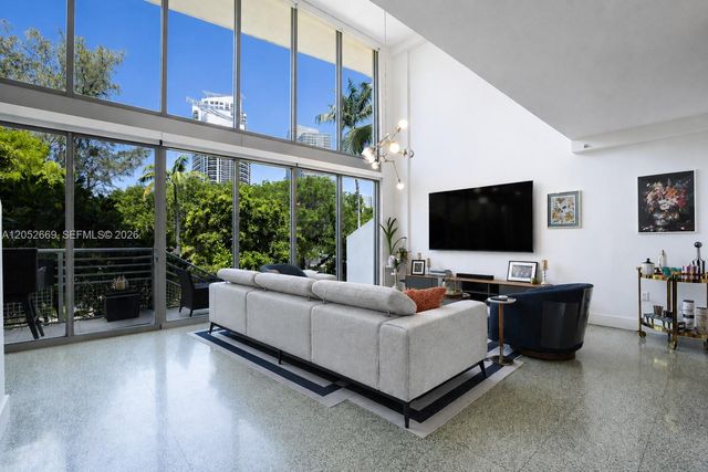 245 Michigan Ave LG-5, Miami Beach, FL 33139