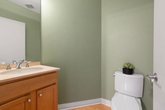 859 W Erie Street 408, Chicago, IL 60642