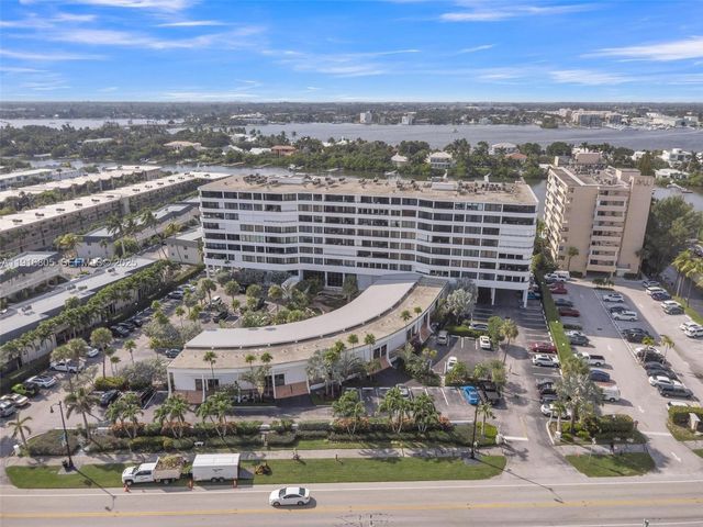 3589 S Ocean Blvd 914, South Palm Beach, FL 33480