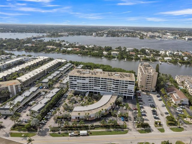 3589 S Ocean Blvd 914, South Palm Beach, FL 33480