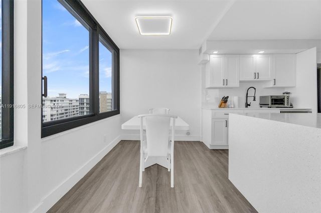 3589 S Ocean Blvd 914, South Palm Beach, FL 33480