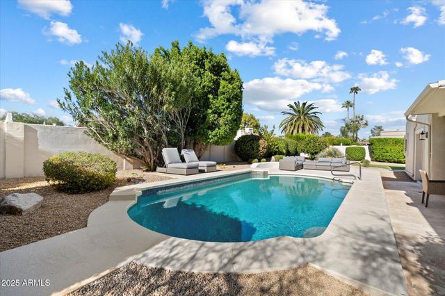 8338 E SAN RAFAEL Drive, Scottsdale, AZ 85258