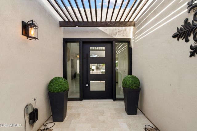 8338 E SAN RAFAEL Drive, Scottsdale, AZ 85258