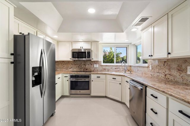 8338 E SAN RAFAEL Drive, Scottsdale, AZ 85258