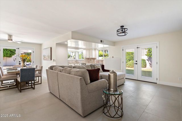 8338 E SAN RAFAEL Drive, Scottsdale, AZ 85258