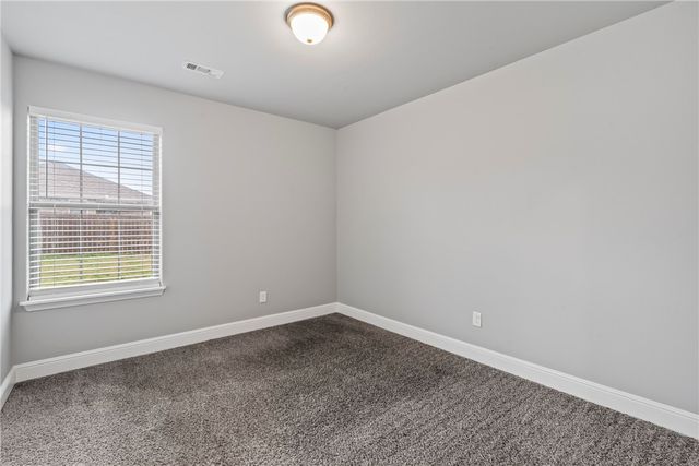 5910 NW Hancock Street, Bentonville, AR 72713